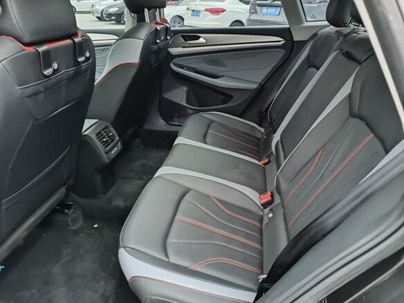2022 Volkswagen Lamando L II, чёрный, 1510000 рублей - вид 11