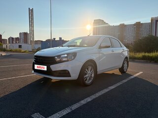 2018 Lada (ВАЗ) Vesta I, белый, 990000 рублей, вид 2