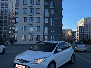 2013 Ford Focus III, белый, 740000 рублей, вид 2