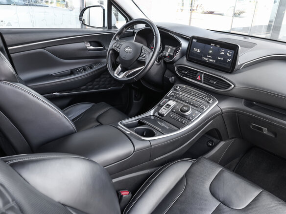 2021 Hyundai Santa Fe IV Рестайлинг, белый, 2998000 рублей - вид 9