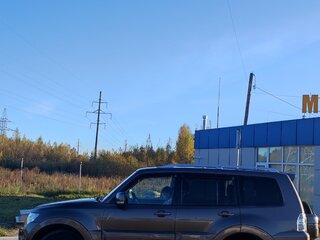 2010 Mitsubishi Pajero IV, коричневый, 1900000 рублей, вид 4