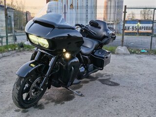 2021 Harley-Davidson Road Glide Limited, чёрный, 1890000 рублей, вид 1