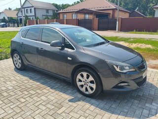 2011 Opel Astra J, серый, 730000 рублей, вид 4