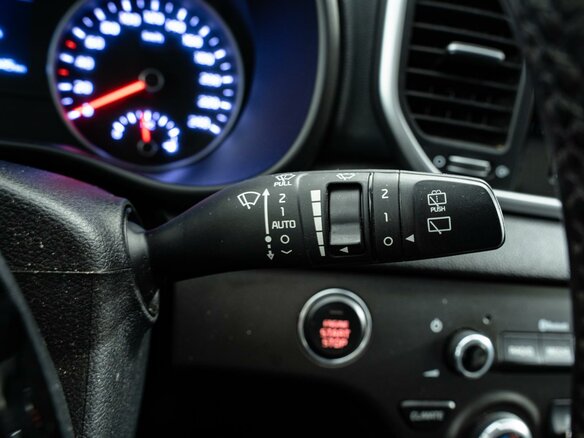 2018 Kia Sportage IV Рестайлинг, белый - вид 18