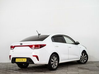 2019 Kia Rio IV, белый, 1199000 рублей, вид 4