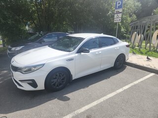 2019 Kia Optima IV Рестайлинг, белый, 980000 рублей, вид 5