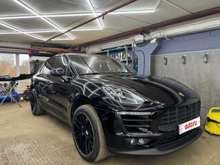2016 Porsche Macan S Diesel I, чёрный, 4200000 рублей, вид 3