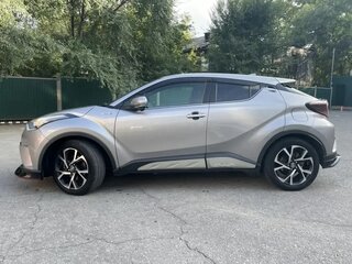2017 Toyota C-HR I, серый, 1640000 рублей, вид 5