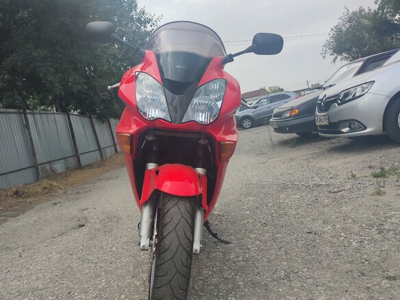 2005 Honda VFR 800, красный, 555000 рублей - вид 2