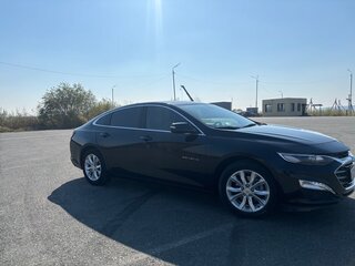 2022 Chevrolet Malibu IX Рестайлинг, чёрный, 1966666 рублей, вид 4