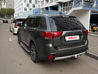 2018 Mitsubishi Outlander III Рестайлинг 3, серый, 2499999 рублей, вид 4