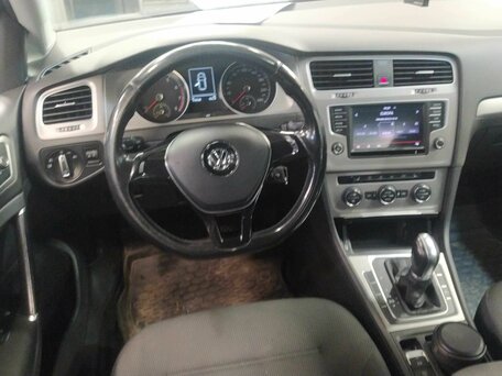 2016 Volkswagen Golf VII, серый, 1299000 рублей, вид 5