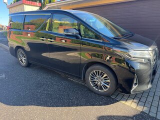 2021 Toyota Alphard III Рестайлинг, чёрный, 7000000 рублей, вид 2
