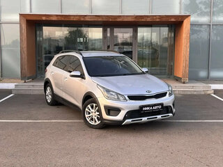 2018 Kia Rio X-Line IV, серебристый, 1235000 рублей, вид 4