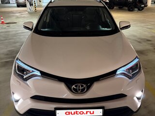 2018 Toyota RAV4 IV (XA40) Рестайлинг, белый, 2449000 рублей, вид 2