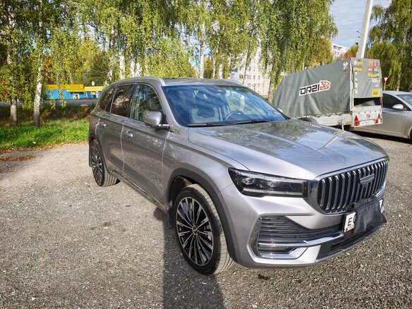 2025 Geely Monjaro (Xingyue L) I Рестайлинг (China Market), серебристый - вид 1