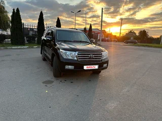 2011 Toyota Land Cruiser 200 Series, чёрный, 3100000 рублей, вид 2