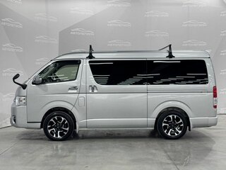 2015 Toyota HiAce H200 Рестайлинг, серый, 4200000 рублей, вид 2