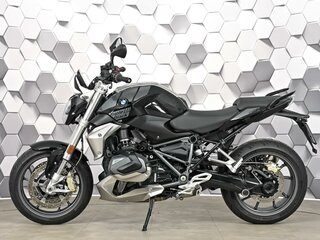 2024 BMW R 1250 R, чёрный, 1369000 рублей, вид 4