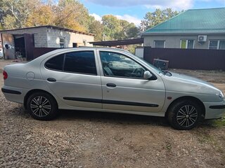 2002 Renault Megane I Рестайлинг, серый, 320000 рублей, вид 2