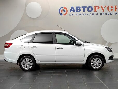 2023 Lada (ВАЗ) Granta I Рестайлинг, белый, 722000 рублей, вид 5