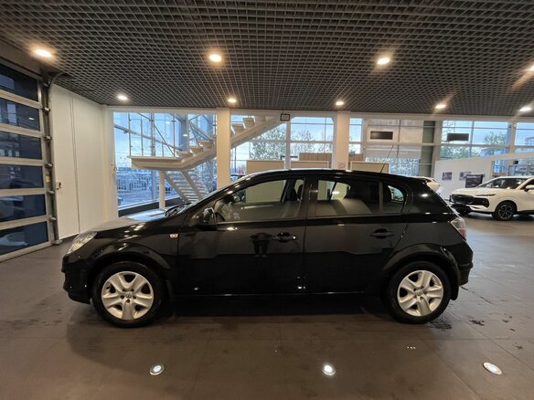 2013 Opel Astra H Рестайлинг, чёрный, 705000 рублей - вид 5