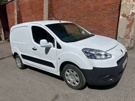 2013 Peugeot Partner, белый, 750000 рублей, вид 2