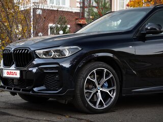 2022 BMW X6 40i III (G06), синий, 9500000 рублей, вид 2