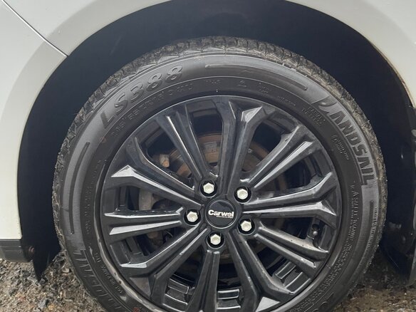 2014 Ford Focus III, белый, 840000 рублей - вид 9