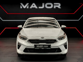 2018 Kia Ceed III, белый, 1850000 рублей, вид 2