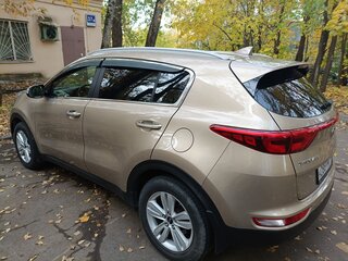 2017 Kia Sportage IV, коричневый, 1700000 рублей, вид 4