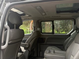 2012 Hyundai Grand Starex I, серебристый, 2200000 рублей, вид 5