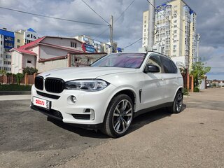 2017 BMW X5 25d III (F15), белый, 3406000 рублей, вид 2