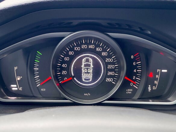 2013 Volvo V40 Cross Country I, чёрный, 1299000 рублей - вид 25