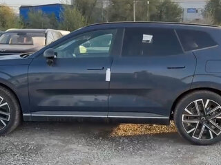 2025 Volvo XC70 III, серый, 6950000 рублей, вид 2