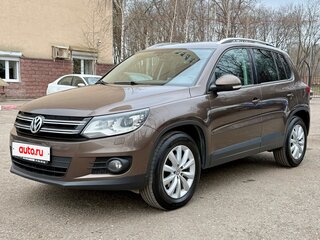 2016 Volkswagen Tiguan I Рестайлинг, коричневый, 1799999 рублей, вид 1