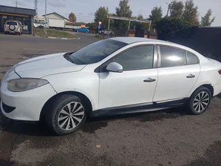 2012 Renault Fluence I, белый, 250000 рублей, вид 3