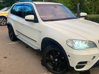 2011 BMW X5 35i II (E70) Рестайлинг, белый, 1500000 рублей, вид 2