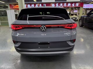 2025 Volkswagen ID.4 X, серый, 3150070 рублей, вид 4