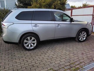 2012 Mitsubishi Outlander III, серебристый, 1200000 рублей, вид 4