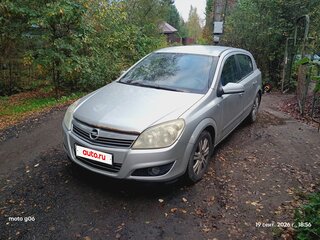 2008 Opel Astra H Рестайлинг, серебристый, 360000 рублей, вид 2