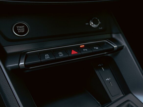 2025 Audi Q3 45 TFSI II (F3), серый, 4095000 рублей - вид 33