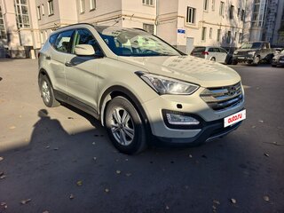 2013 Hyundai Santa Fe III, бежевый, 1790000 рублей, вид 2