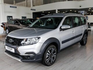 2026 Lada (ВАЗ) Largus Cross I Рестайлинг, серебристый, 2017000 рублей, вид 1