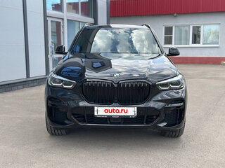 2022 BMW X5 25d IV (G05/G18), чёрный, 7500000 рублей, вид 2