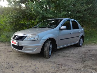 2013 Renault Logan I Рестайлинг, серый, 630000 рублей, вид 1