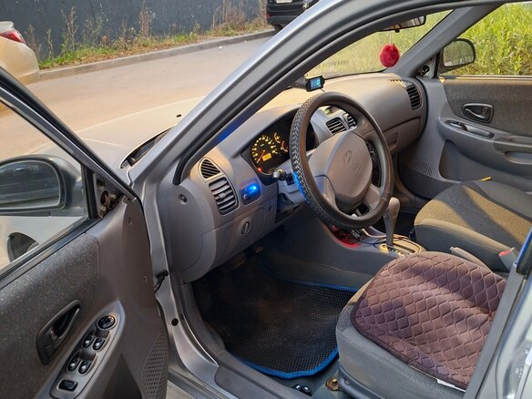 2008 Hyundai Accent ТагАЗ II, серый, 400000 рублей - вид 2