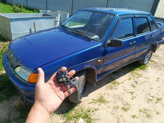2003 Lada (ВАЗ) 2115, серебристый, 100000 рублей, вид 1