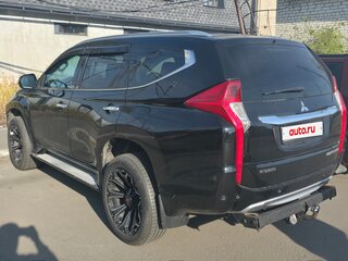 2016 Mitsubishi Pajero Sport III, чёрный, 2700000 рублей, вид 5
