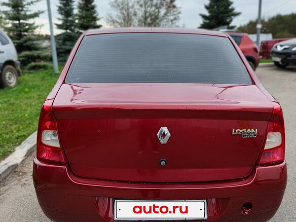 2011 Renault Logan I Рестайлинг, красный, 260000 рублей - вид 2